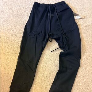 Black Essential Sweatpants